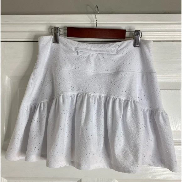 X by gotten pickleball/tennis/golf skirt/skort White Medium Used 1x Excellent - Picture 1 of 10